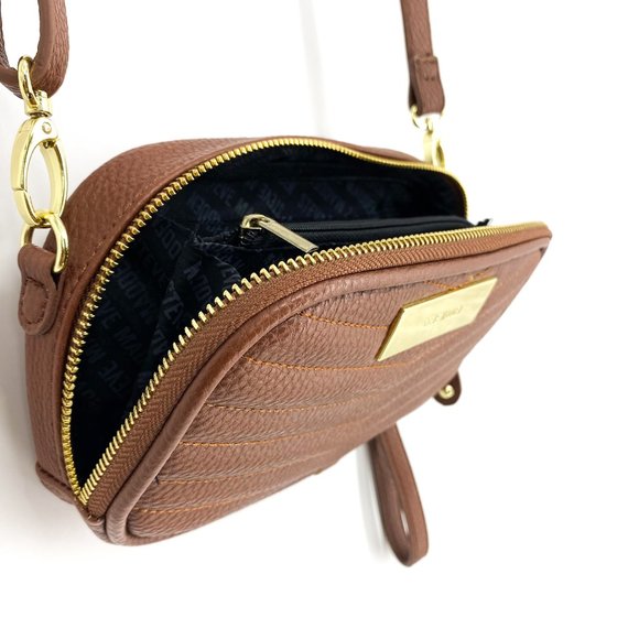 STEVE MADDEN BMagnolia Chevron Quilted Crossbody - Picture 7 of 16